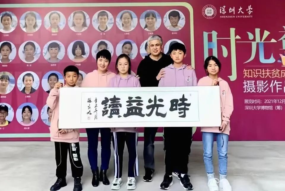 翻阅“时光”之书,引领“益读”之路——访“时光益读”公益团队指导老师赵崇毅